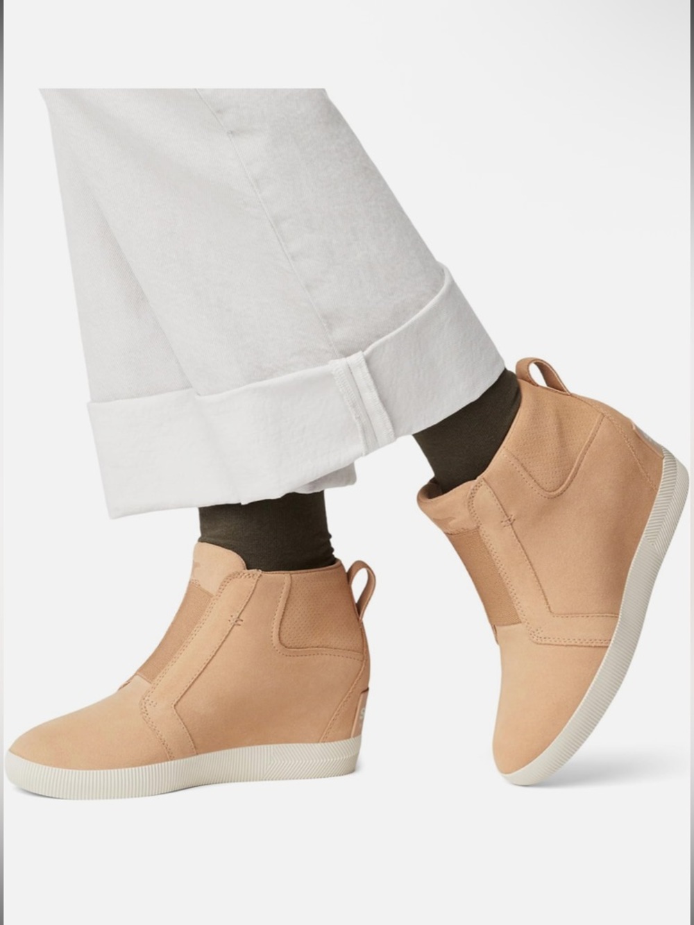 Sorel Out & About Pull On Wedge- New In Box
